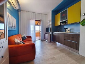 TV - Apartment Bellavista (palau)