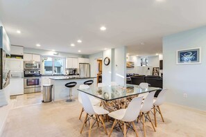 Dining - Tunnel Ave (Ocean City)
