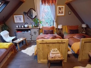 ห้องคอมฟอร์ททริปเปิล, วิวสวนหย่อม | Wi-Fi ฟรี