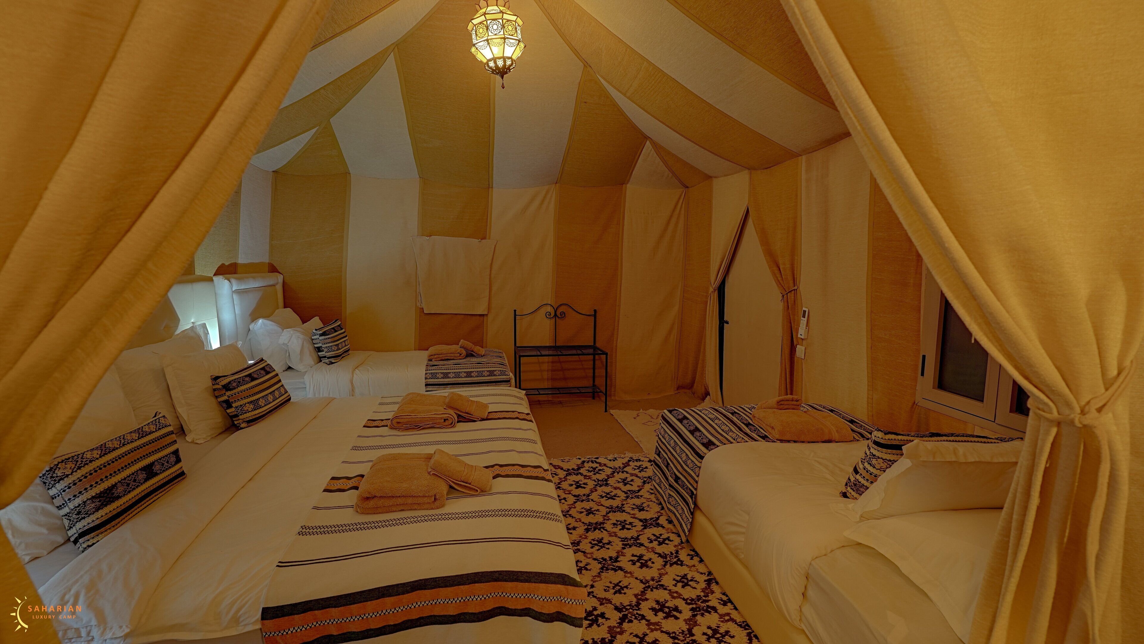 Deluxe Quadruple Room, Desert View