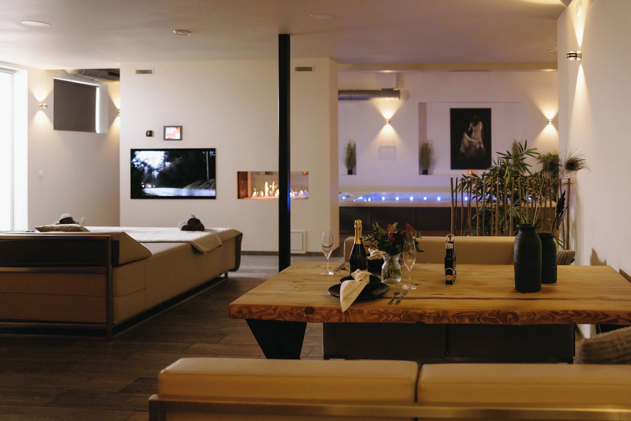 Villa Deluxe - uteplats | Restauranger
