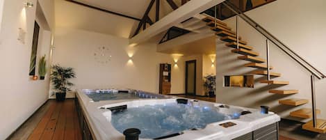 Villa Deluxe, patio | Literie de qualitĂ©, rideaux dâobscurcissement, systĂšme dâinsonorisation