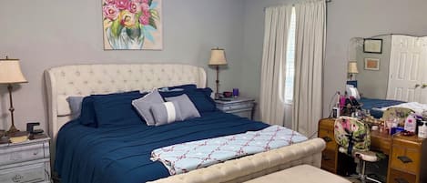 2 bedrooms, WiFi, bed sheets