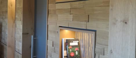 Deluxe Suite | Interior