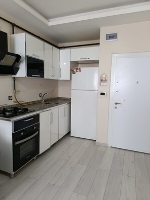 Comfort-lejlighed - udsigt til have | Privat køkken