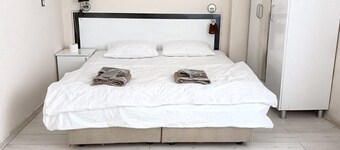 Carlton Family Apart Hotel