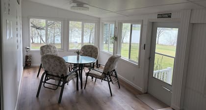 Grandpa's Lake Front Property with Private Dock!
