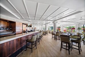 Bar (en el alojamiento)