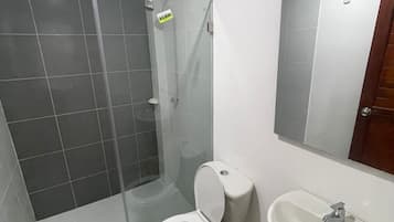 Double Room | Bathroom