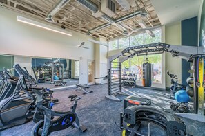 Gym - Sleek Stay 4mins to State Farm Stadium (Glendale)