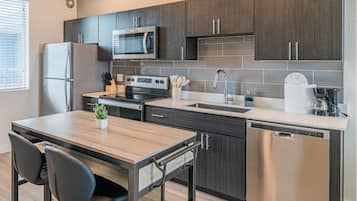 Deluxe appartement, 1 slaapkamer | Privékeuken