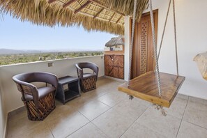 Terrace/patio - Two Bedroom Penthouse Palapa Ocean View (Puerto Escondido)