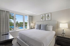 Room - Cozy 1-bedroom condo in charming Marco Island (Marco Island)