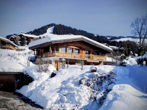 Exterior - T4 apartment in chalet. (Megève)