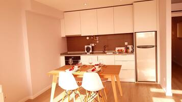 Apartemen Keluarga, pemandangan kanal | Dapur pribadi