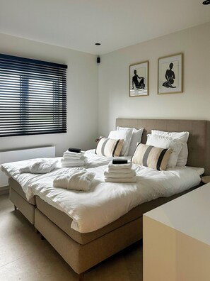 Room - Vrbo Property (Tongeren-Borgloon)