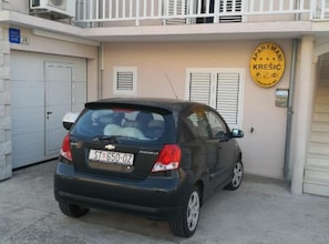 Exterior detail - Azure Hvar Residence - Double Room with seaview R1 (Hvar)