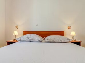 2 habitaciones, internet y ropa de cama 