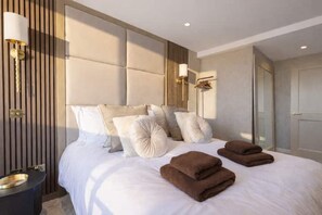 2 chambres, bureau, fer et planche à repasser, Wi-Fi gratuit