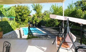 Property grounds - Villa Zambia with Private Pool and BBQ (8CWG+443, Prines 741 50, Greece)