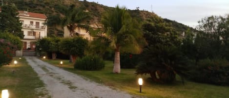 Jardines del alojamiento