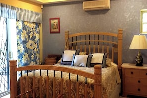 Room, 1 Bedroom, Private Pool | 1 bedroom - Room-casamyra American Gourmet Breakfast (Sardinal)