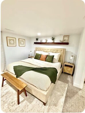 2 chambres, coffre-fort, fer et planche à repasser, lit de bébé portatif