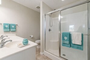 Bathroom - 5BR Fort Morgan Beach Home · Steps to Beach · Spacious Floor Plan (Gulf Shores)