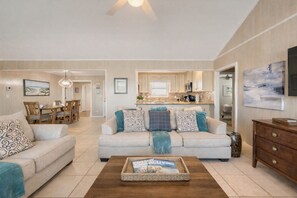 Living area - 5BR Fort Morgan Beach Home · Steps to Beach · Spacious Floor Plan (Gulf Shores)