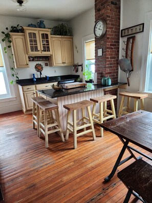 Dining - The Bakers Loft, 3 bedroom apartment with own balcony porch in Chatham Village (Chatham)