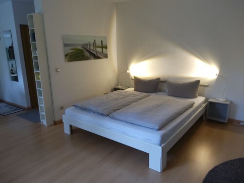 Helles gemütliches Studio Innenstadt (HomeOffice)