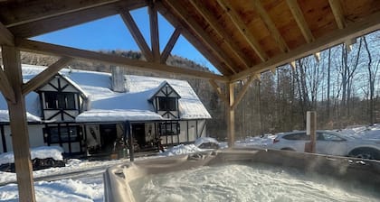 2-Bedroom Unit in Plymouth Vt located central to Killington, Woodstock & Okemo