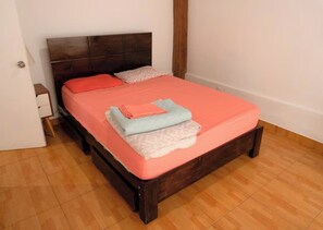 6 habitaciones, wifi gratis, ropa de cama y acceso para silla de ruedas 
