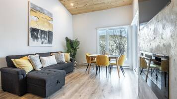 Apartment, Balcony, Mountain View | Living area | 48-inch flat-screen TV with cable channels, Netflix, streaming services
