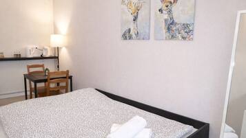 1 chambre, Wi-Fi gratuit, draps fournis