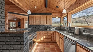 Fridge, microwave, oven, stovetop - B4 Ranch Full Lodge & Cabin - Sleeps 20 (Collbran)