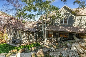 Exterior - Miners Chalet by LMD (Park City)