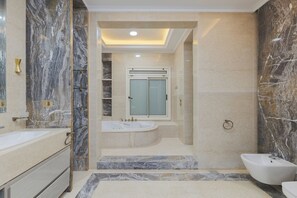 Luxury Villa, 6 Bedrooms, Private Pool | Bathroom | Free toiletries, towels, soap, shampoo - ALSAWAH Majestic 6BR Residence & Oasis (6th of October City)