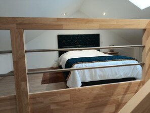 2 chambres, fer et planche à repasser, Wi-Fi gratuit, draps fournis