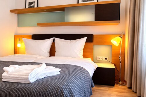 Check-Inn Hotel - Offenbach