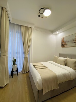 Room - Executive 2BR Kileleshwa | Pool, Gym, Balcony, Bay Window Retreat (Nairobi)