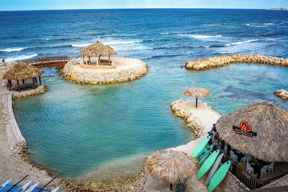 Tiamo Beach Resort and Spa