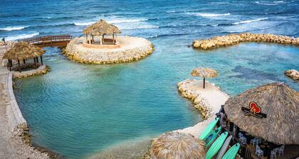 Tiamo Beach Resort and Spa