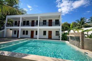 Comfort Room, Garden View | Terrace/patio