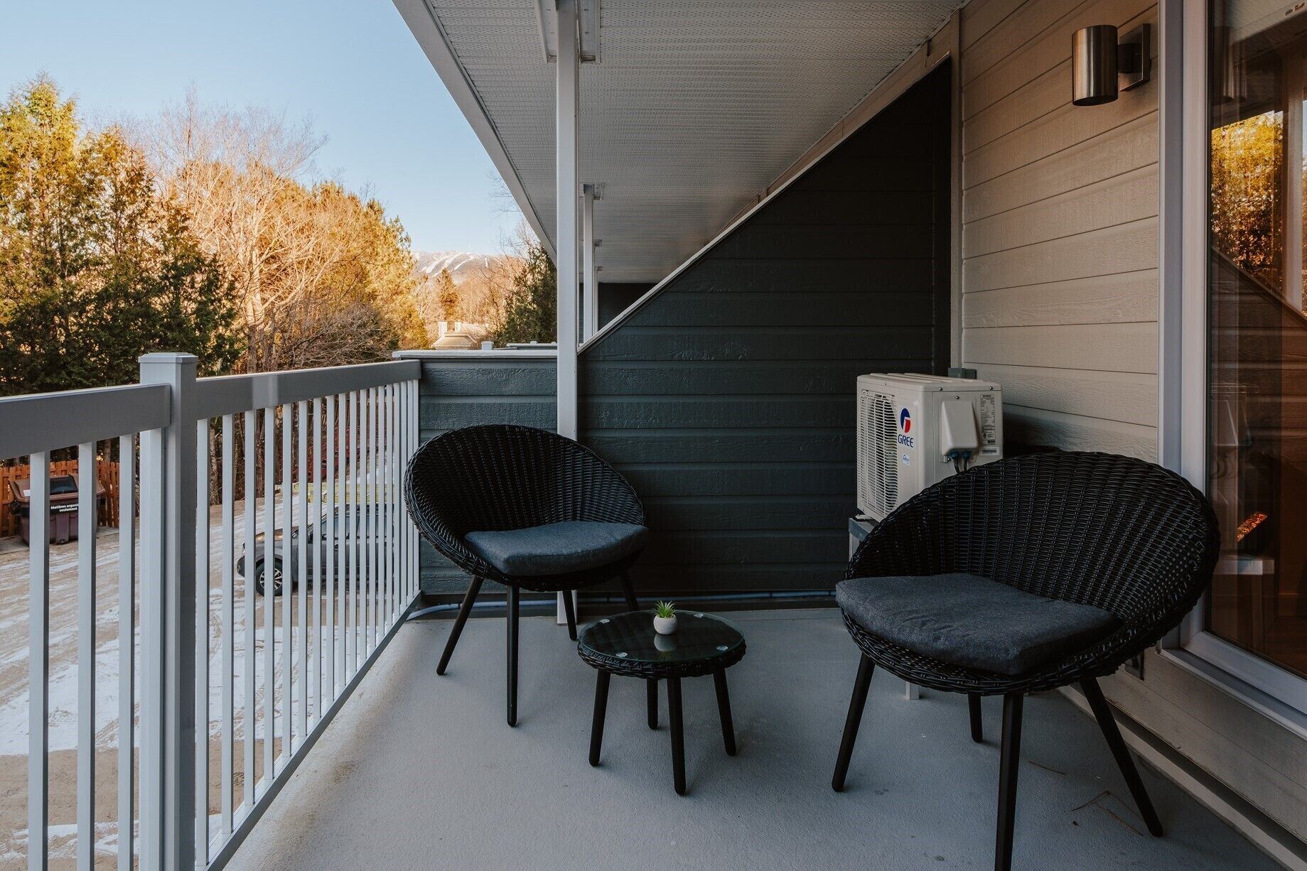 Studio Deluxe, balcon, vue cour intérieure | Vue de la chambre