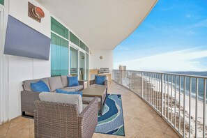Property grounds - NEW!  Beach Luxury ~ Turquoise Place C2203 ~ Balcony Hot Tub & TV! (Orange Beach)