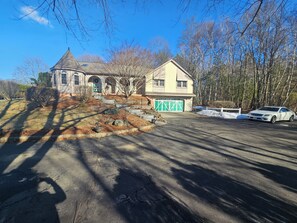 Exterior - Executive Suite with Private Kitchen, Bath & Parking (Dracut)