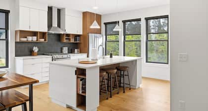 Bridger Bowl and Crosscut — 2BR Condo, Four Seasons