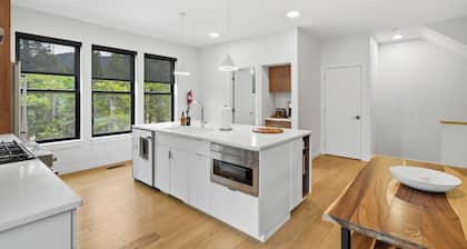 Bridger Bowl and Crosscut — 2BR Condo, Four Seasons