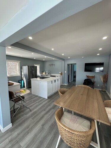 "Charming 2-Bedroom Cottage: Fully Renovated with  Water Access
